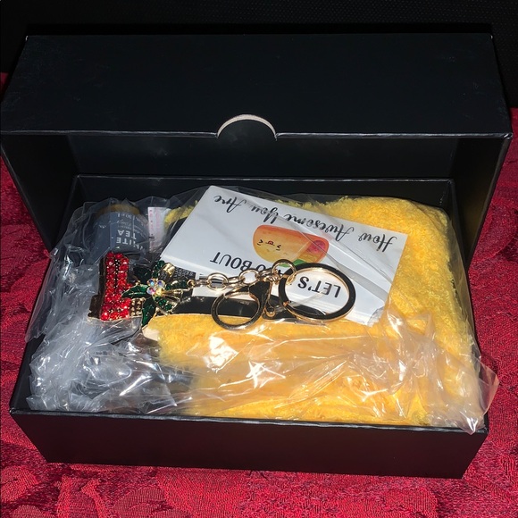 Christmas Bundle - Picture 7 of 7